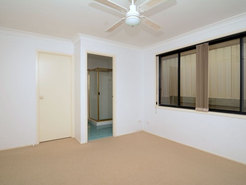 33 Jenna Drive, Raworth NSW 2321