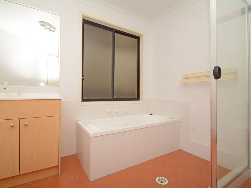 33 Jenna Drive, Raworth NSW 2321