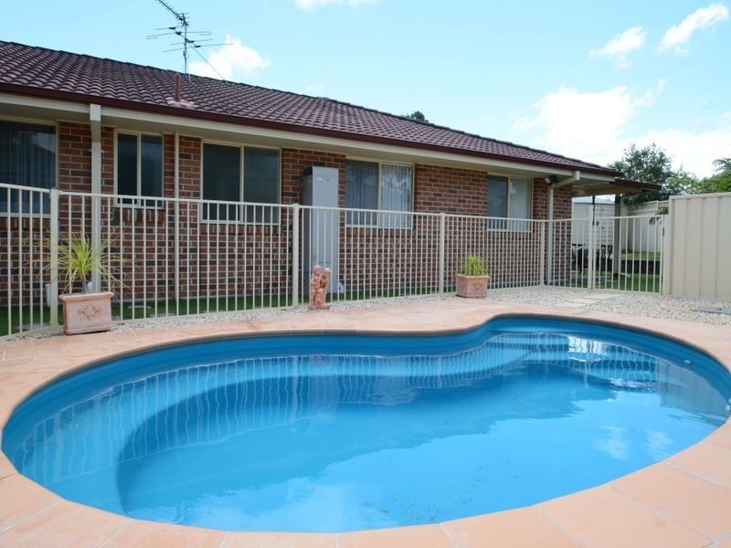 14 Drysdale Crescent, Metford NSW 2323