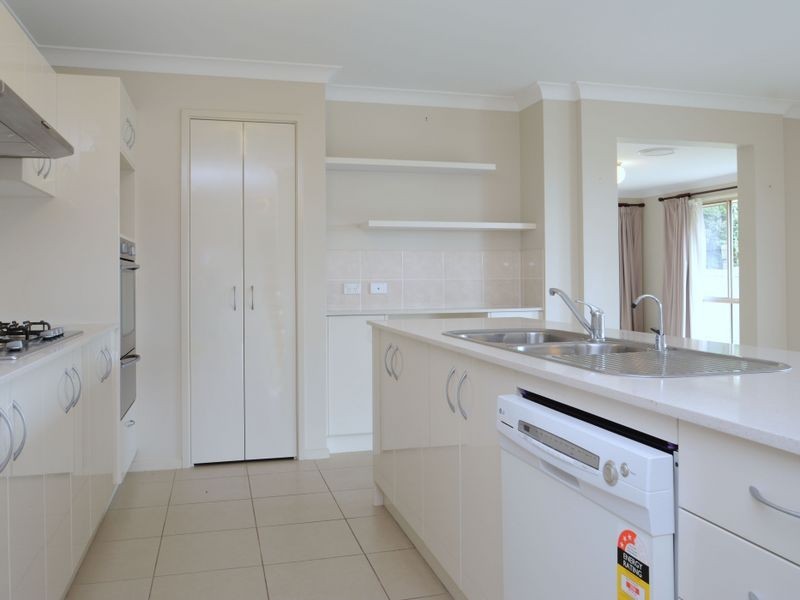 40 Stanley Close, Bolwarra Heights NSW 2320