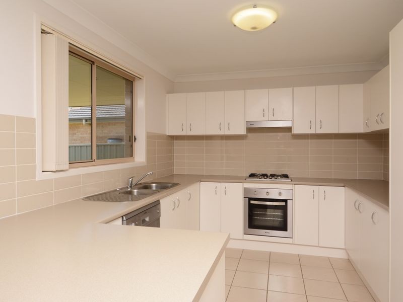 11 Fonda Avenue, Rutherford NSW 2320