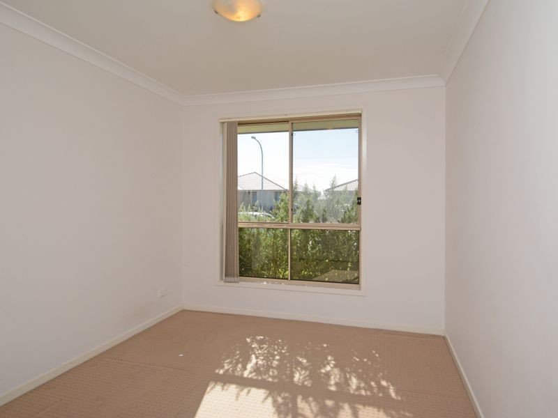 11 Fonda Avenue, Rutherford NSW 2320