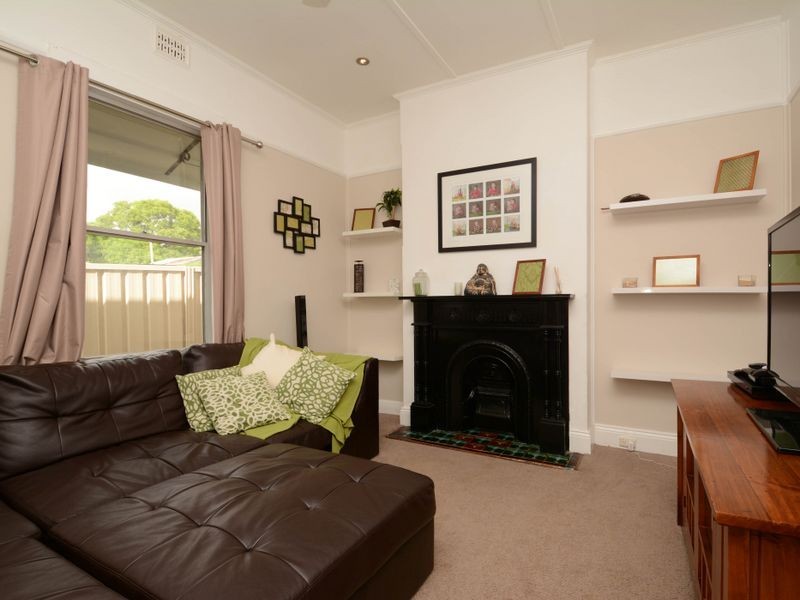 8 Onus Street, Telarah NSW 2320