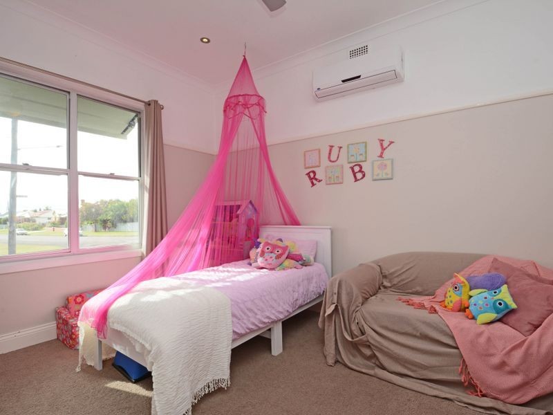 8 Onus Street, Telarah NSW 2320