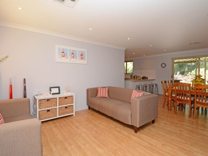 363 Camp Road, Greta NSW 2334