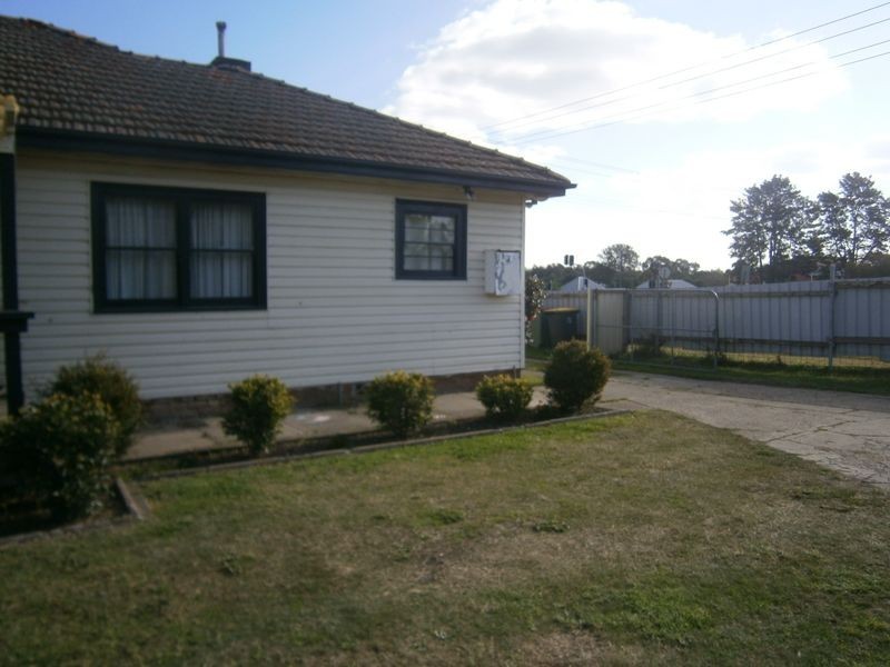 37 High St, Greta NSW 2334