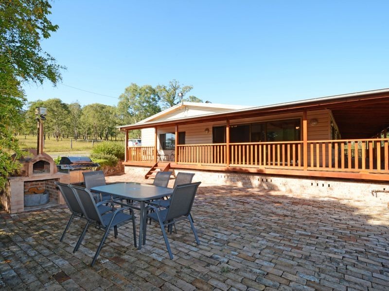 597 Webbers Creek Road, Paterson NSW 2421