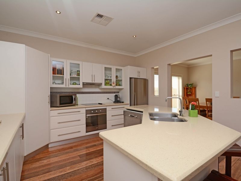 7 Fairview Place, Cessnock NSW 2325