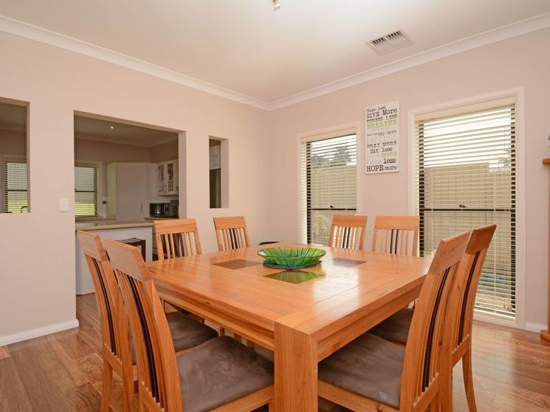 7 Fairview Place, Cessnock NSW 2325