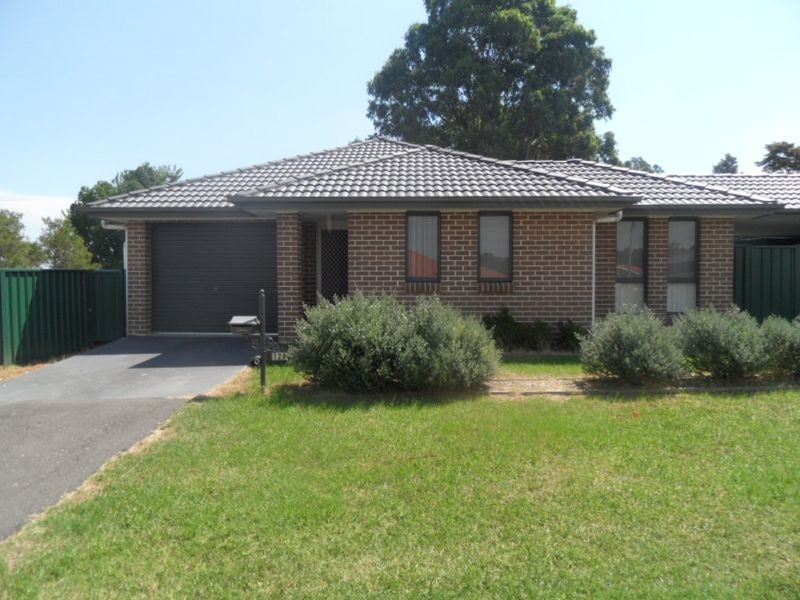 12a Devon St, Greta NSW 2334