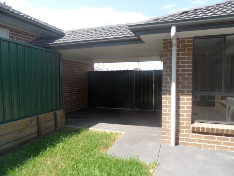 12a Devon St, Greta NSW 2334