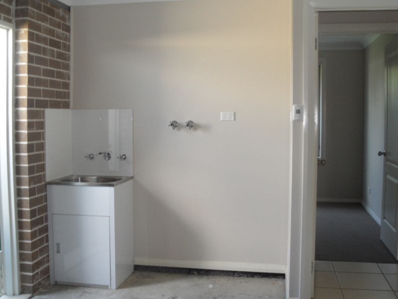 12a Devon St, Greta NSW 2334