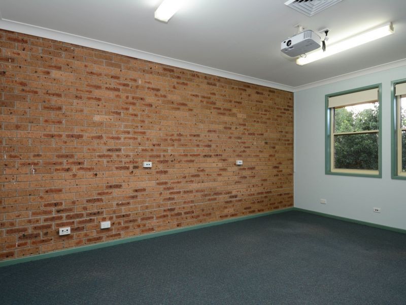 12 Garnett Road, East Maitland NSW 2323