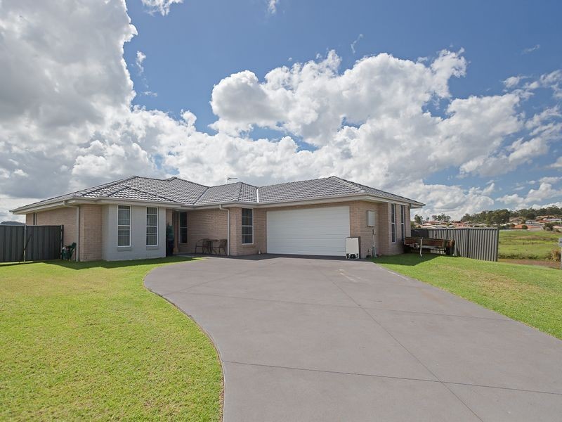 16 Hepburn Close, Rutherford NSW 2320