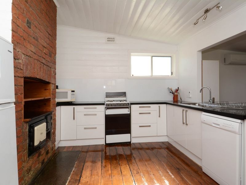 17 Louth Park Road, Aberglasslyn NSW 2320