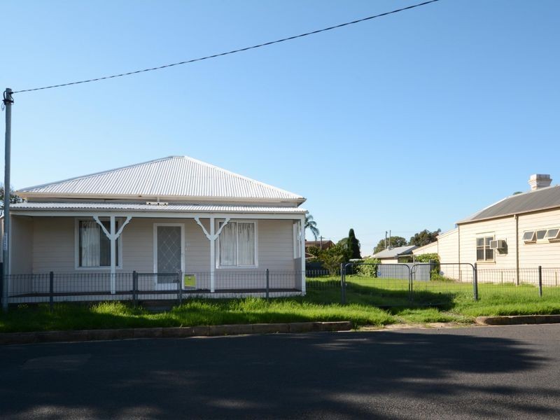 17 Louth Park Road, Aberglasslyn NSW 2320