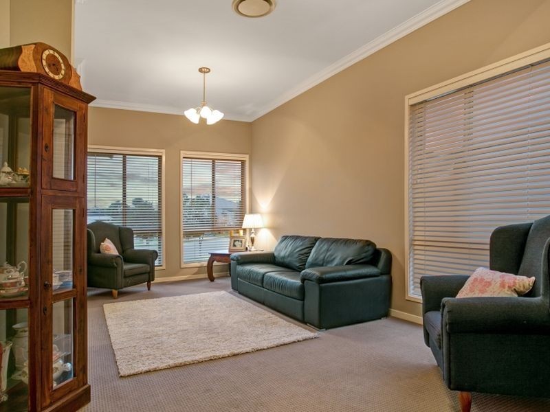 116 Bolwarra Park Drive, Bolwarra Heights NSW 2320