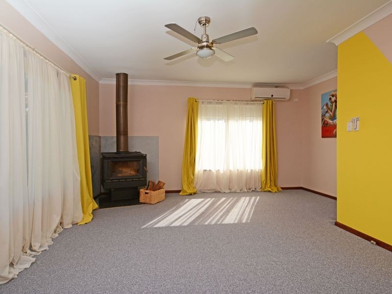 7 Kempe Street, Cessnock NSW 2325