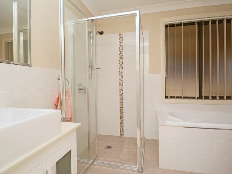 2/17 Macrae Street, East Maitland NSW 2323