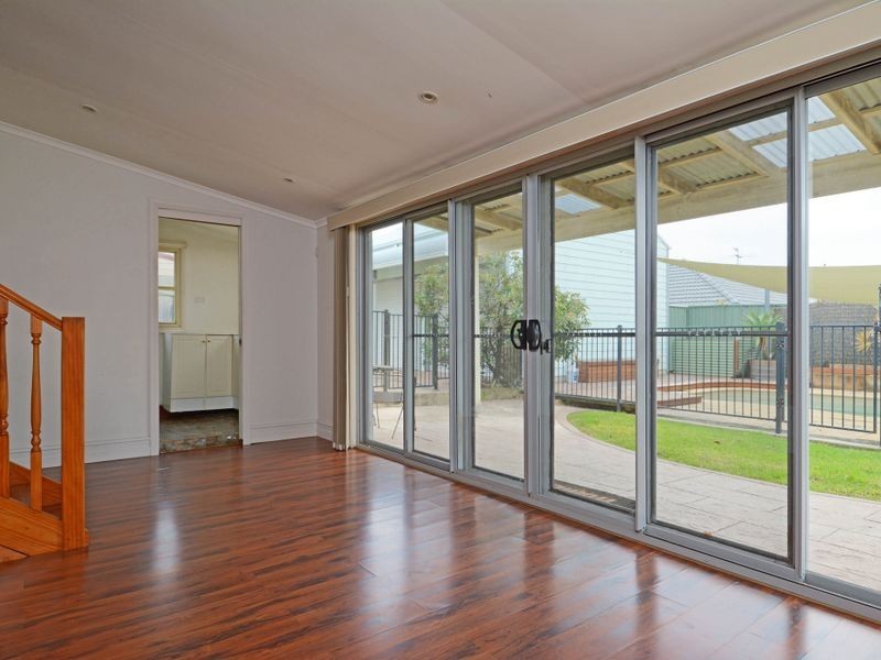 11 William Street, Telarah NSW 2320