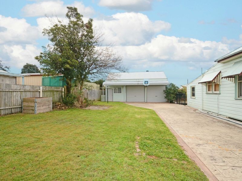 11 William Street, Telarah NSW 2320