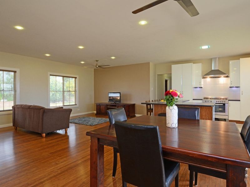 25 Bell Street, Greta NSW 2334