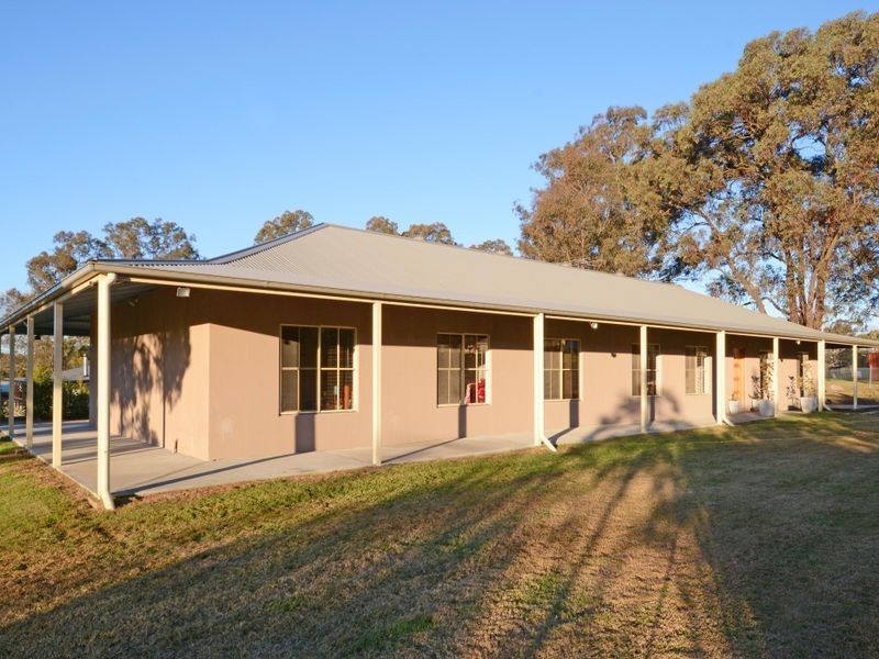 25 Bell Street, Greta NSW 2334