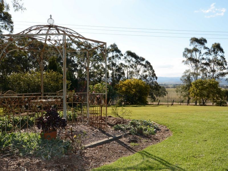 399 Old North Road, Lochinvar NSW 2321