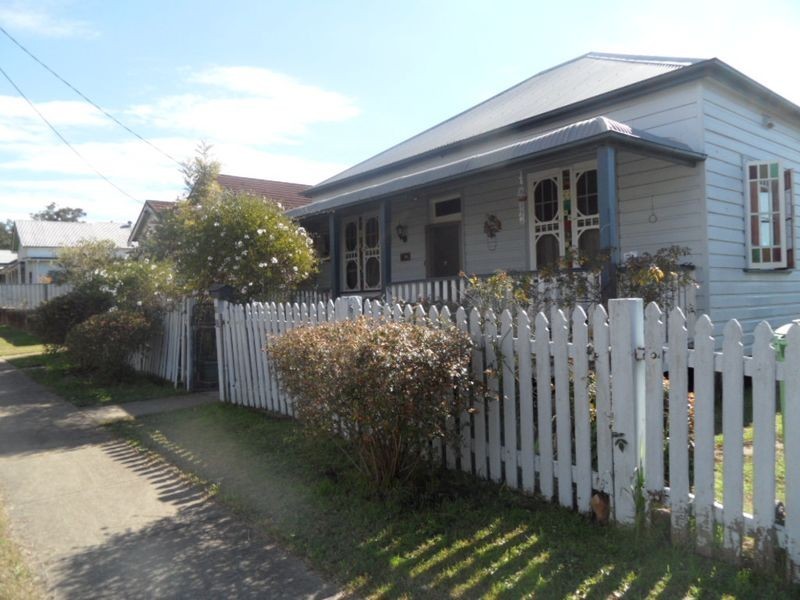 10 Gordon Ave, Cessnock NSW 2325