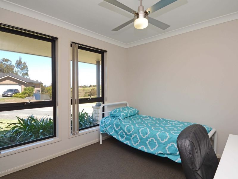 154 Regiment Road, Rutherford NSW 2320