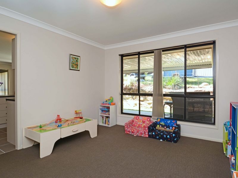 154 Regiment Road, Rutherford NSW 2320