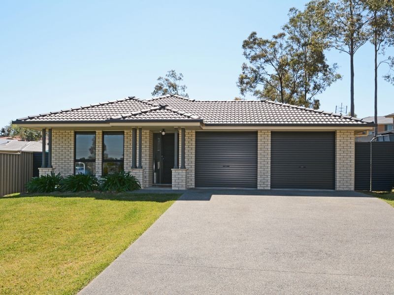154 Regiment Road, Rutherford NSW 2320