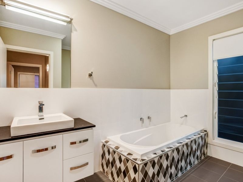83 Morpeth Road, East Maitland NSW 2323