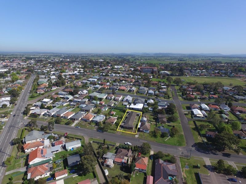 17 Tenambit Street, East Maitland NSW 2323
