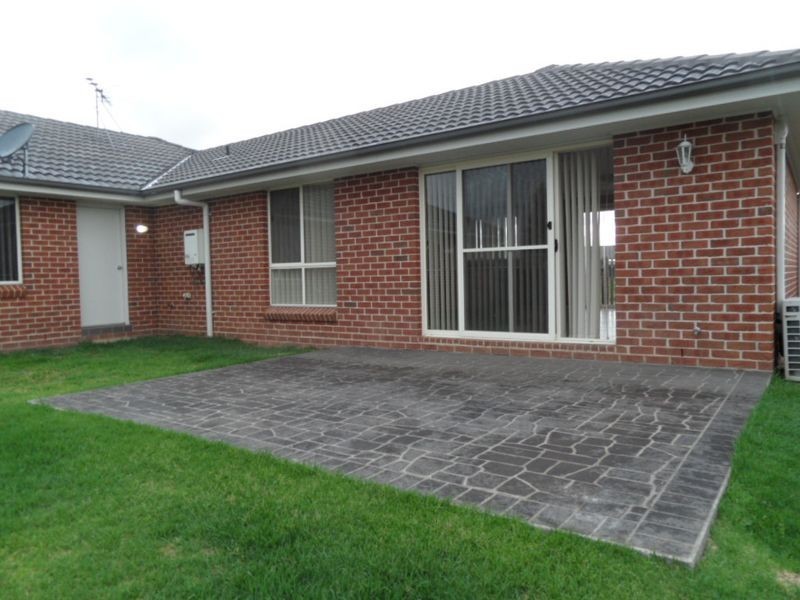 1/18 Farmgate Rd, East Branxton NSW 2335