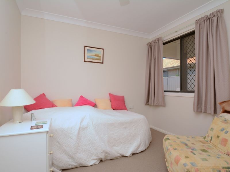 2/47 Carnarvon Circuit, East Maitland NSW 2323