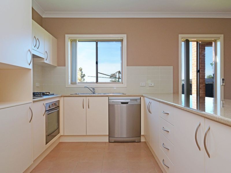 2/42 Poplar Level Terrace, East Branxton NSW 2335