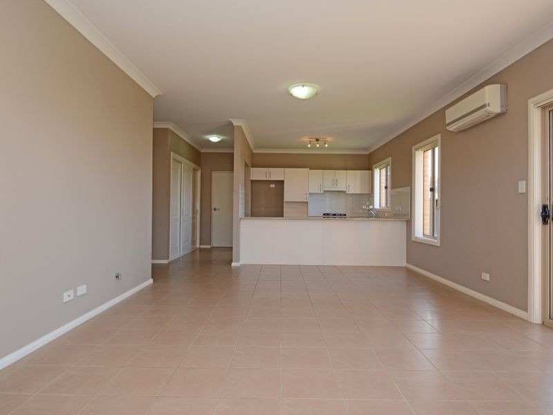 2/42 Poplar Level Terrace, East Branxton NSW 2335