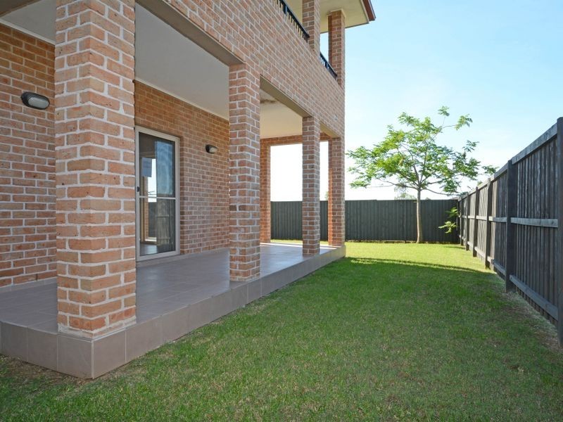 2/42 Poplar Level Terrace, East Branxton NSW 2335