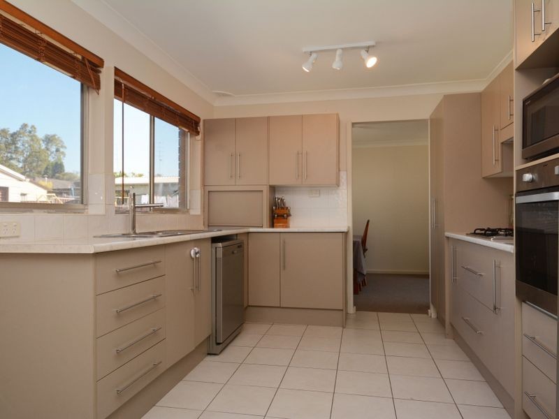 17 Bunbury Street, Thornton NSW 2322