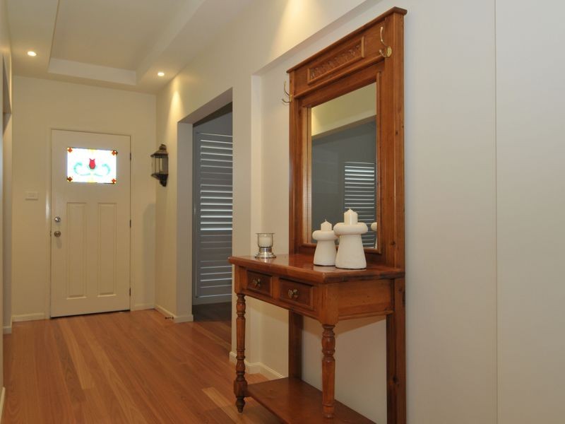 66 Dalveen Road, Bolwarra Heights NSW 2320