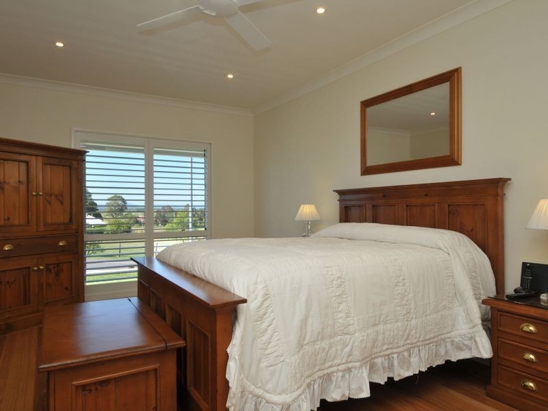 66 Dalveen Road, Bolwarra Heights NSW 2320