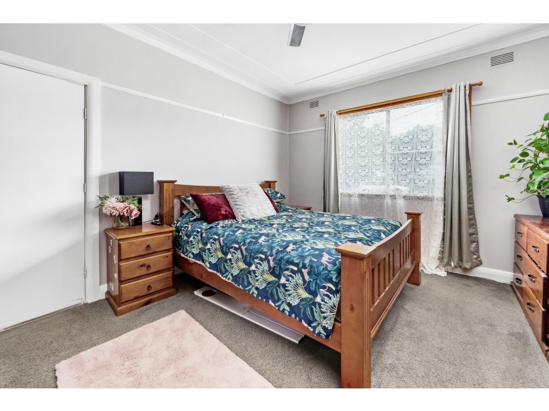 27 Neville Street, Rutherford NSW 2320