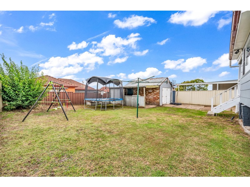 27 Neville Street, Rutherford NSW 2320