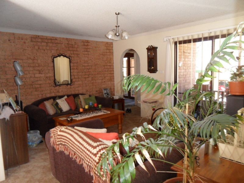 2/18 Lobelia Ave, Metford NSW 2323