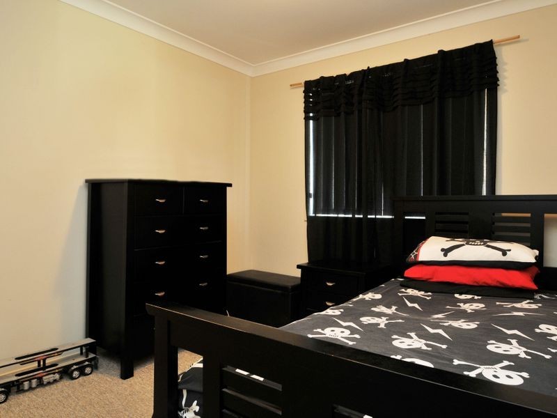 7 Hibiscus Crescent, Aberglasslyn NSW 2320