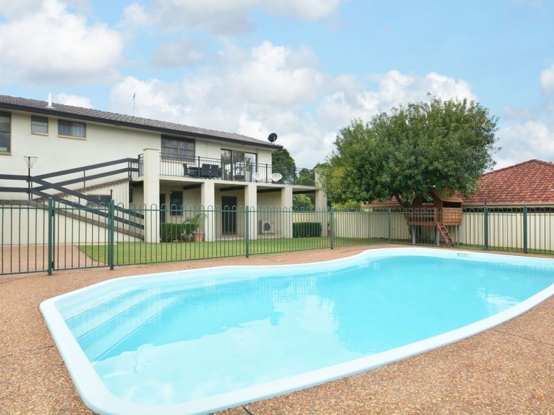 55 Collinson Street, Tenambit NSW 2323