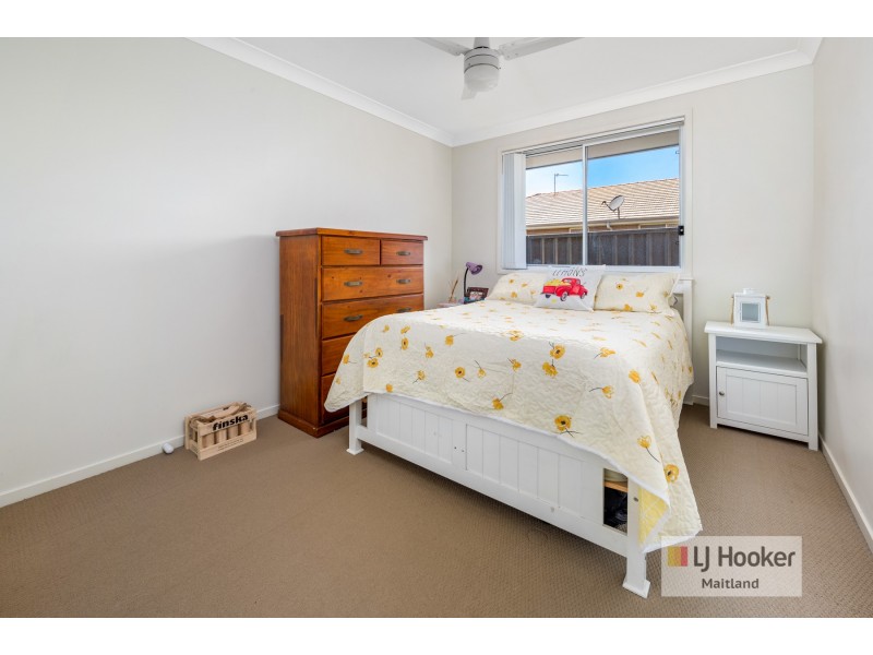 30 Diamond Circuit, Rutherford NSW 2320