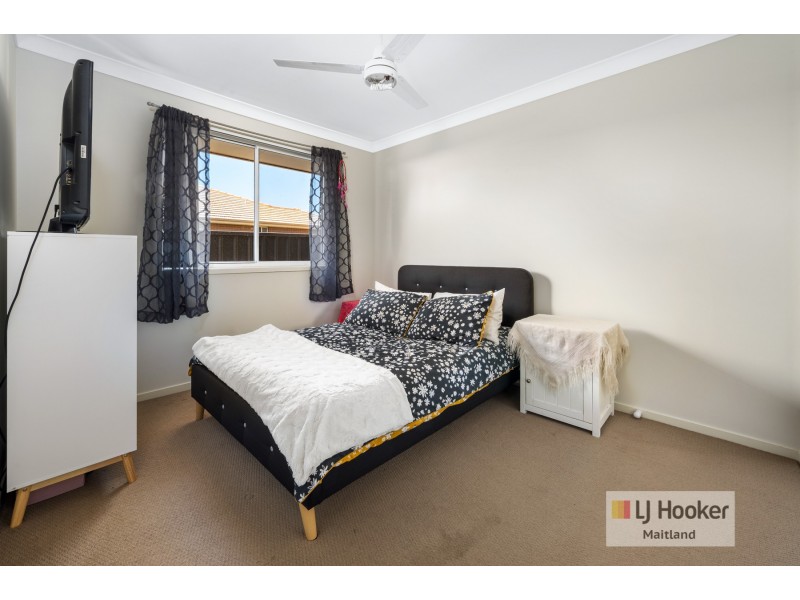 30 Diamond Circuit, Rutherford NSW 2320