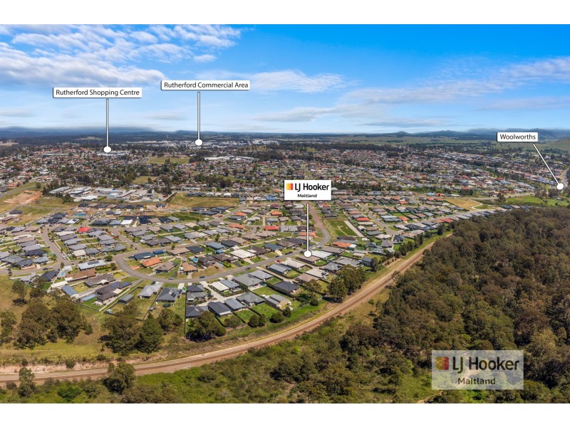 30 Diamond Circuit, Rutherford NSW 2320